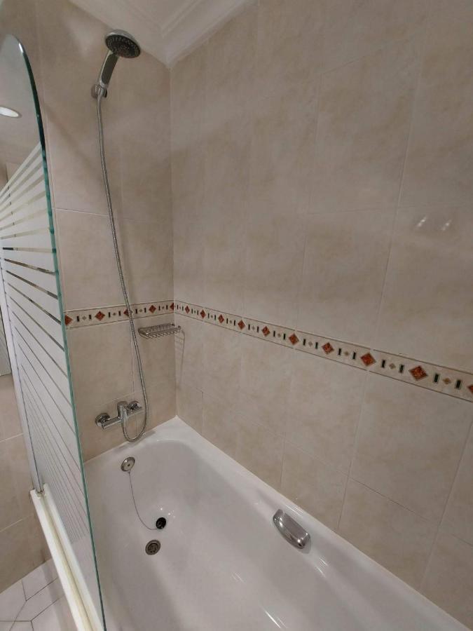 Miraflores Vistas Al Mar Apartment Sitio de Calahonda Ngoại thất bức ảnh